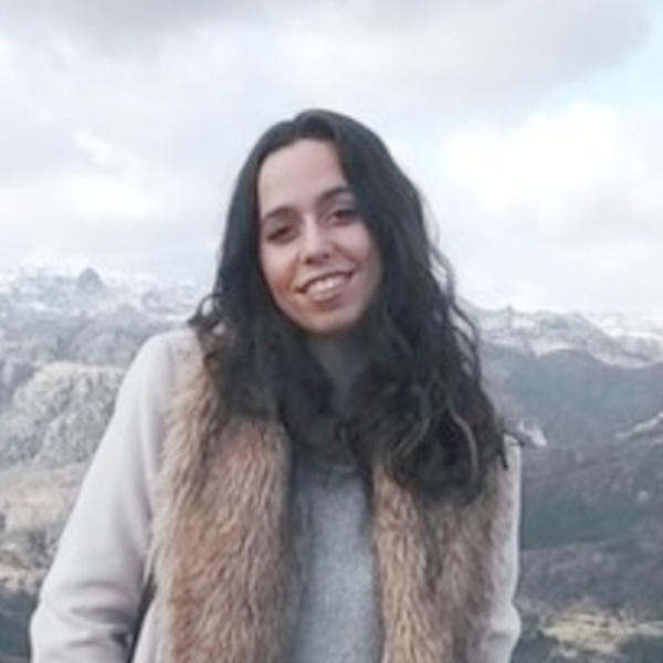 Alexandra - Prof de psicologia - Coimbra