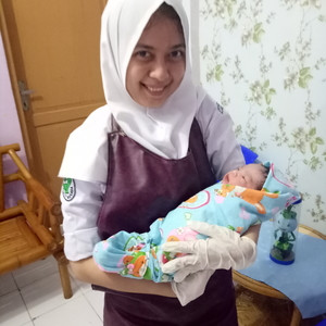 Novita Andriani - Guru cara merawat bayi baru - Kecamatan Medan Selayang