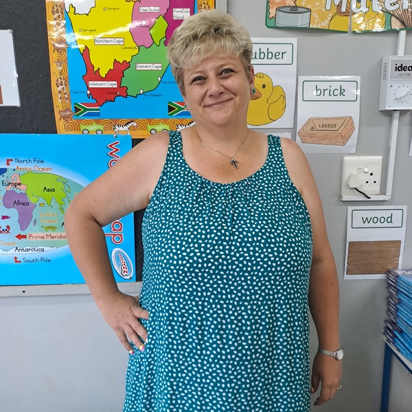 Anja - English tutor - Stilfontein