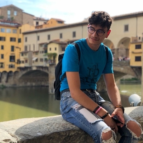 Daniele - Insegnante di biologia - Firenze