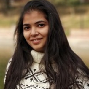 Akshita - French literature tutor - Ghaziabad