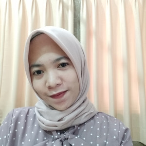 Siti - Guru cara merawat bayi baru - Kecamatan Ujung Berung