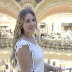 Angela - Insegnante di ripetizioni - Milano