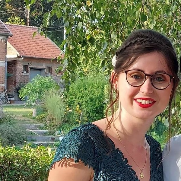 Laure - Prof d'espagnol - Gognies-Chaussée