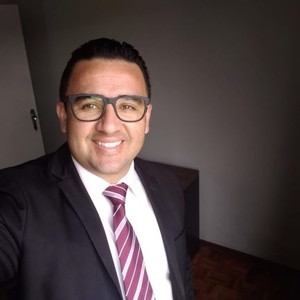 Tiago - Prof de direito constitucional - 