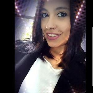 Ana Carolina - Profe de cosmetología - Medellín