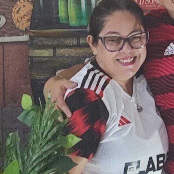 SILVIA MARA - Professor de português - Manaus