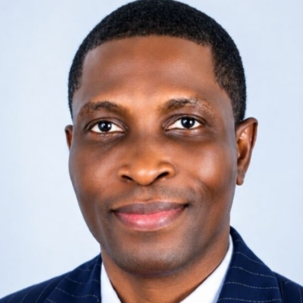 Amos - Economics tutor - Lagos