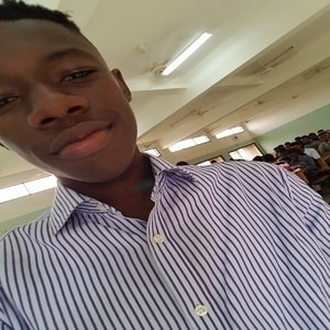 Adeyemi - Industrial chemistry tutor - Lagos