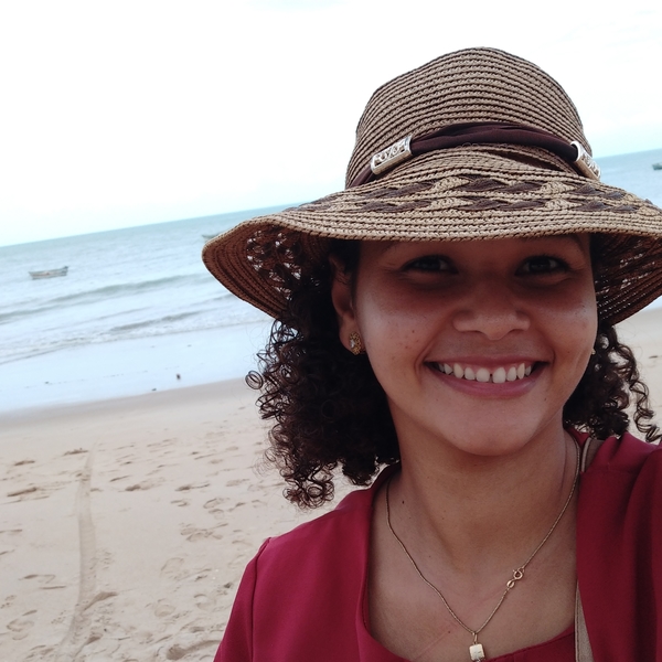 THAYNARA - Professor de informática - Natal