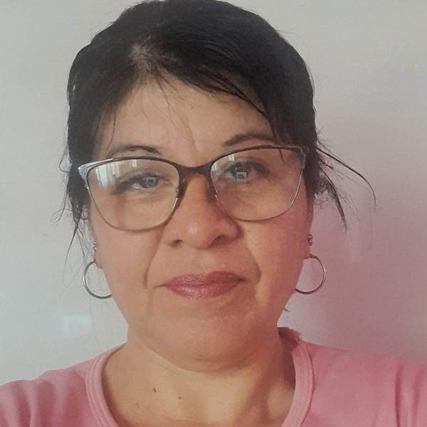 Claudia Virginia - profesor de matemáticas - Salta