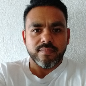 Roberto - Profesor de programación - San Luis Potosí