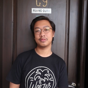 Fahmi - Guru gitar - Malang