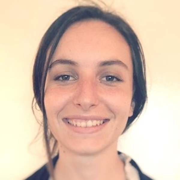 Sandra - Prof d'histoire - Levallois-Perret