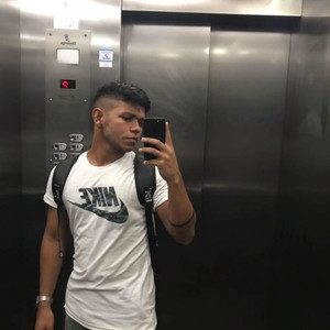 Caio - Prof de holandês - Pico do Amor