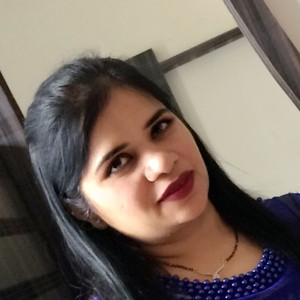 Dr Pooja - Accounting tutor - 