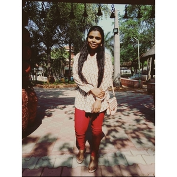 Shalini - French tutor - Hyderabad