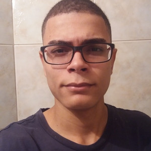 Manoel - Professor de reforço escolar - Volta Redonda (Rio de Janeiro)
