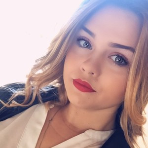 Chloé - Prof d'aide aux devoirs - Roumare