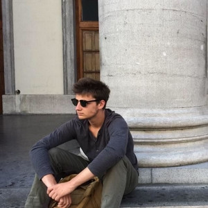 Edouard - Prof d'anglais - Paris