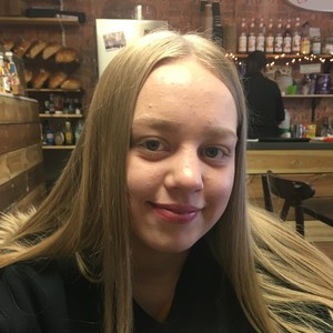Jenna - Biology tutor - Featherstone