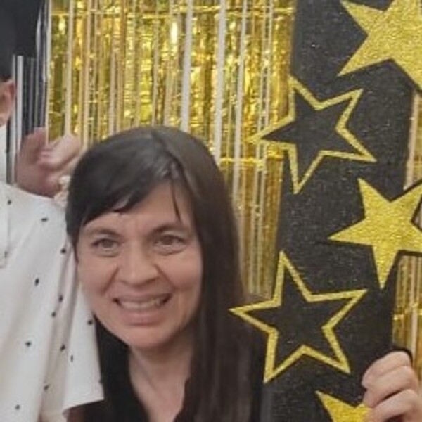 Alejandra - Profesor de matemática - Monserrat
