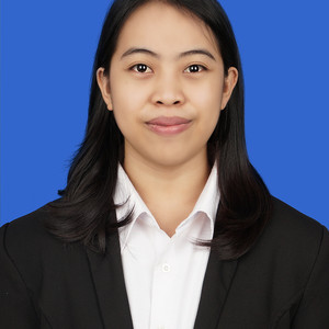 Shindy sabelita - Guru matematika - Yogyakarta