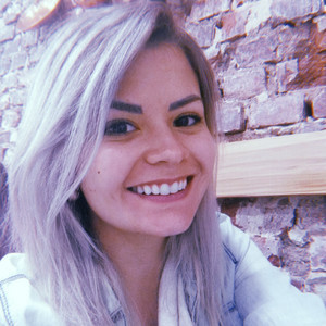 Ana Carolina - Professor de biologia - Erechim