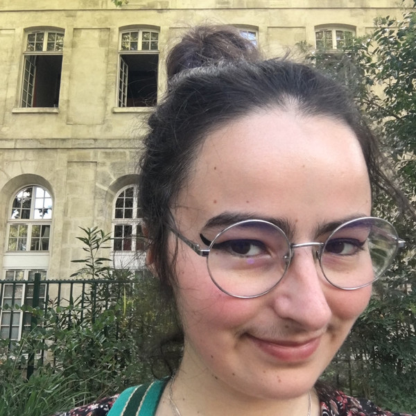 Lola - Prof de flûte traversière - Pantin