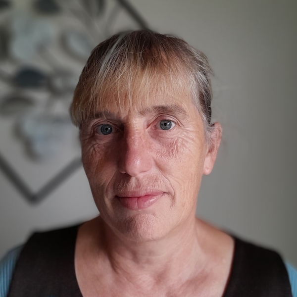 Odile - Prof de maths - Pont-l'Abbé-d'Arnoult