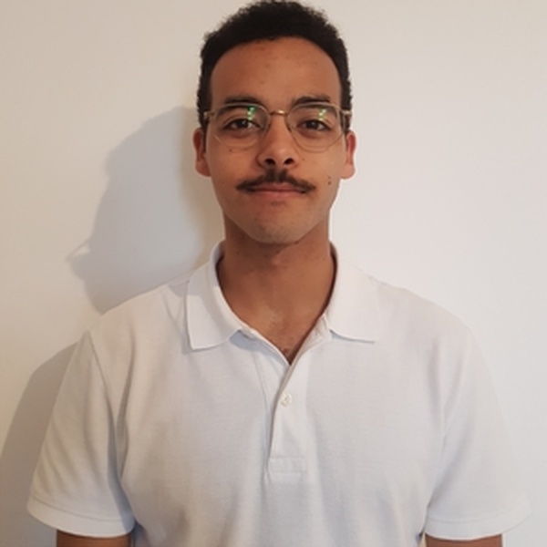 Davide - Insegnante di matematica finanziaria - Roma