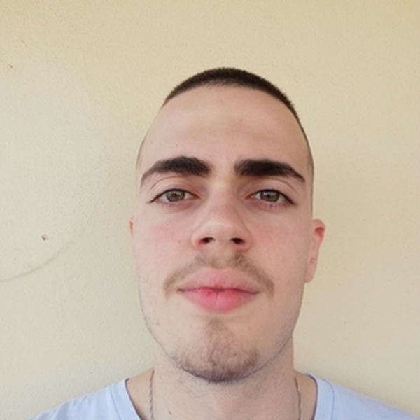 Ángel - Profesor de reforzamiento escolar - Arroyo de La Miel