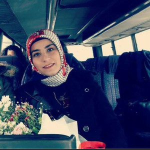 Çiğdem - Türk dili ve edebiyatı öğretmeni - 