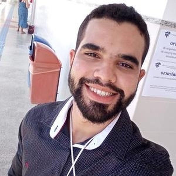 Celso - Professor de matemática - Teófilo Otoni
