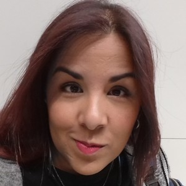 Barbara - Profesor de administración y organización - Santiago