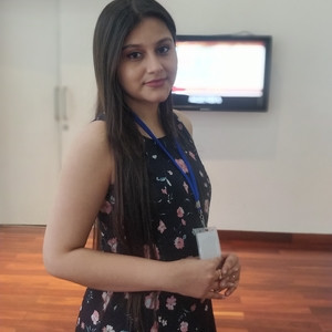 Ekta - English tutor - Ghaziabad