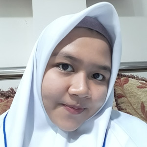 Fitriani - Guru cara merawat bayi baru - Kedawung