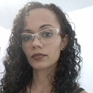 Amanda - Professor de genética - Goiânia