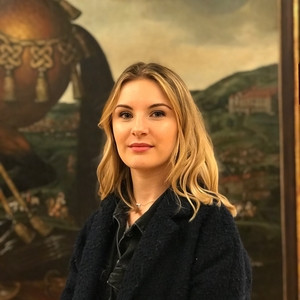 Isaline - Prof de français - Fleurey-lès-Saint-Loup