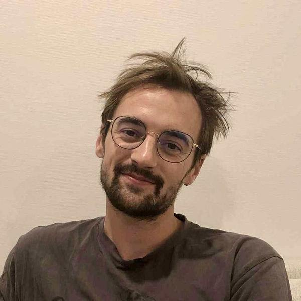 Thibault - Prof de chimie - Bruxelles