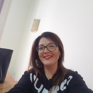 Rossella - Insegnante di economia - Tremestieri Etneo