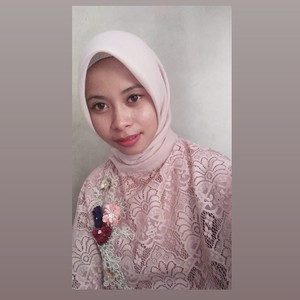 Firdha - Guru ekonomi - Kecamatan Umbulharjo