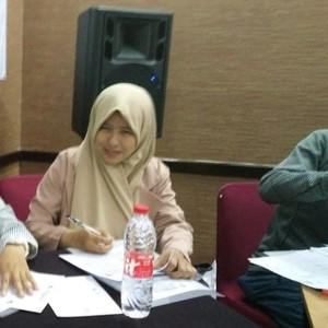 Siti - Guru bahasa jepang - Kecamatan Kendal