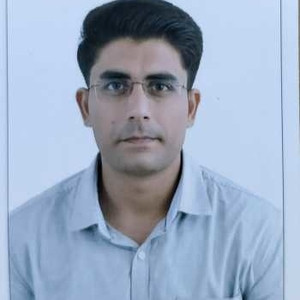 Divyansh - Political sciences tutor - Lucknow