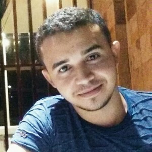Daniel Garcia - Professor de português para estrangeiros - 