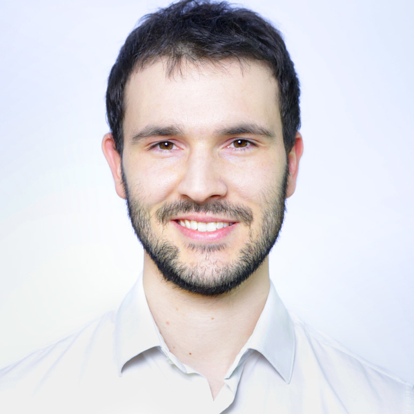 Yann - Prof de maths - Versailles