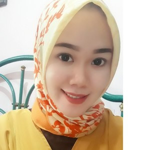 Riska - Guru bahasa indonesia untuk orang asing - Surabaya