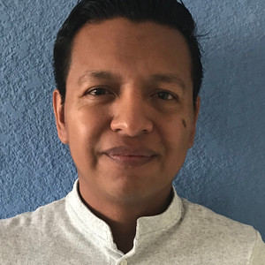 Victor - Profe de informática básica - Cancún
