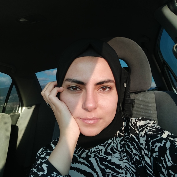 Cennet nur - İngilizce öğretmeni - Osmaniye