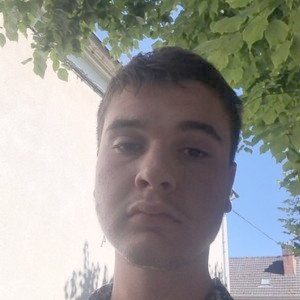 Alexandre - Prof d'histoire - Morigny-Champigny